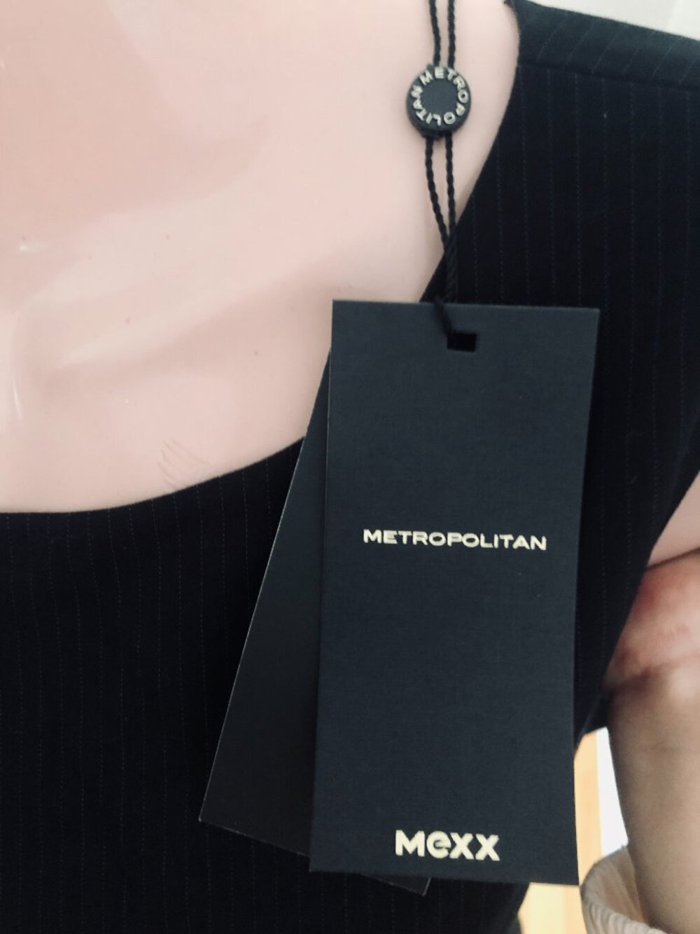 NWT Mexx Metropolitan Black Pinstripe Sheath Dress Size 34 Fitted Stretch Office - Picture 8 of 16
